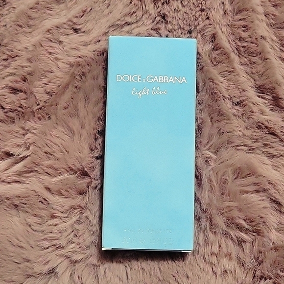 Dolce & Gabbana Light Blue Fragrance - Picture 1 of 2